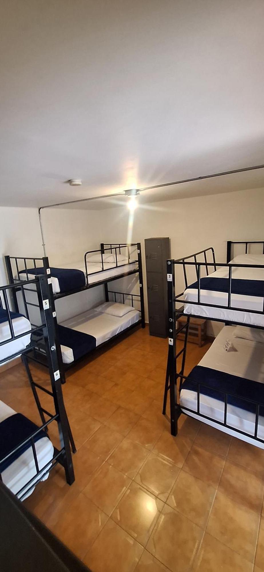 Yolo Hostel เมเดยิน ภายนอก รูปภาพ